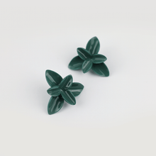 Load image into Gallery viewer, Green flower-shaped porcelain earrings displayed on a light background, highlighting their elegance and craftsmanship.